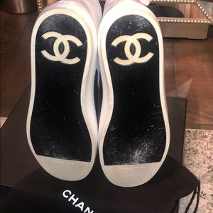 Chanel sneakers size 38.5 black and white